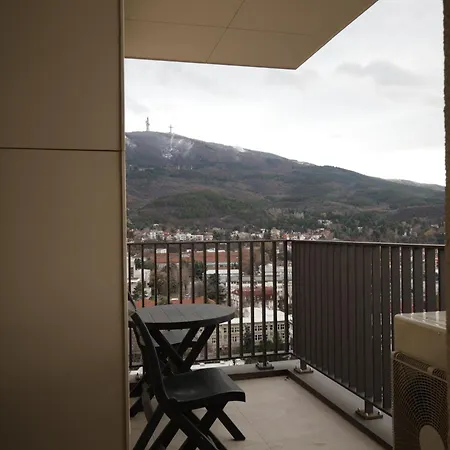 Апартаменти Urban Oasis 16th Floor Penthouse, Center, Free Private Parking Скоп'є
