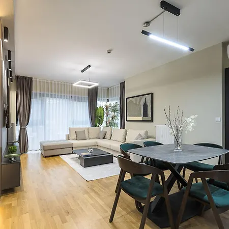 Apartment Urban Oasis 16th Floor Penthouse, Center, Free Private Parking