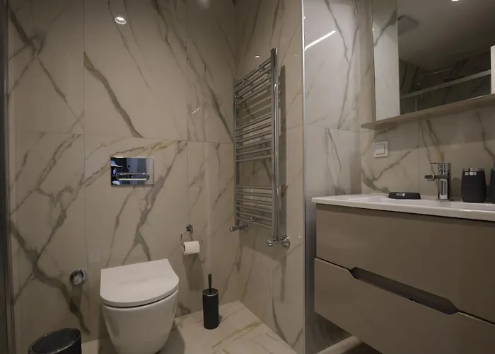 Apartment Urban Oasis 16th Floor Penthouse, Center, Free Private Parking *